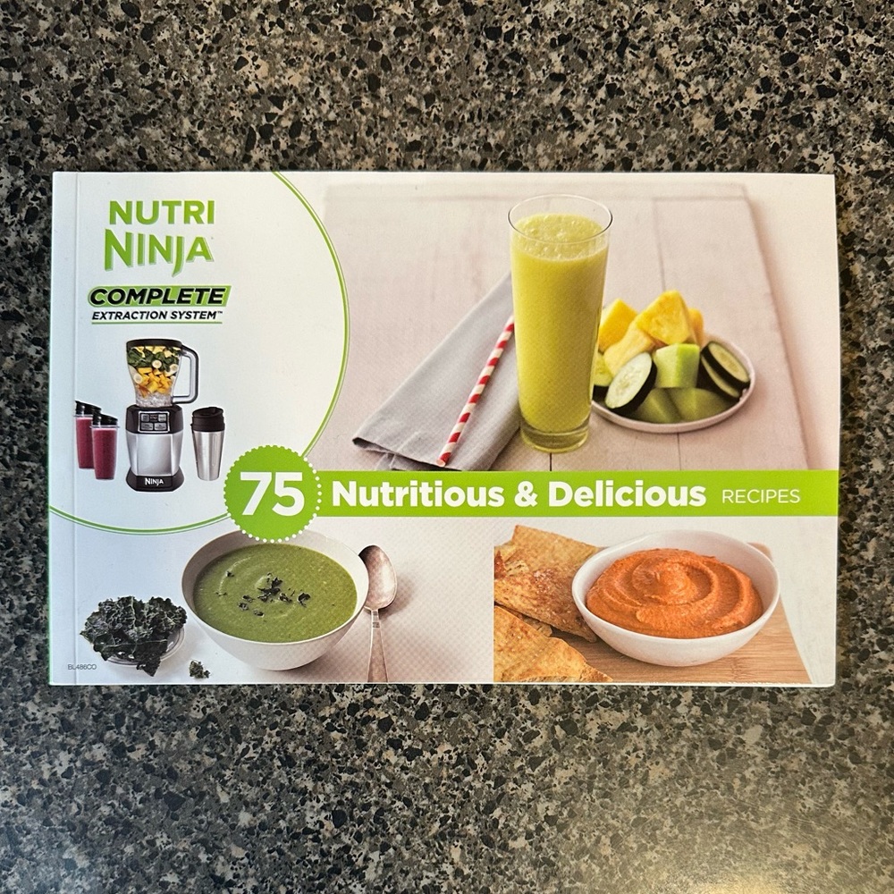 Nutri Ninja Complete Recipe Book NWOT